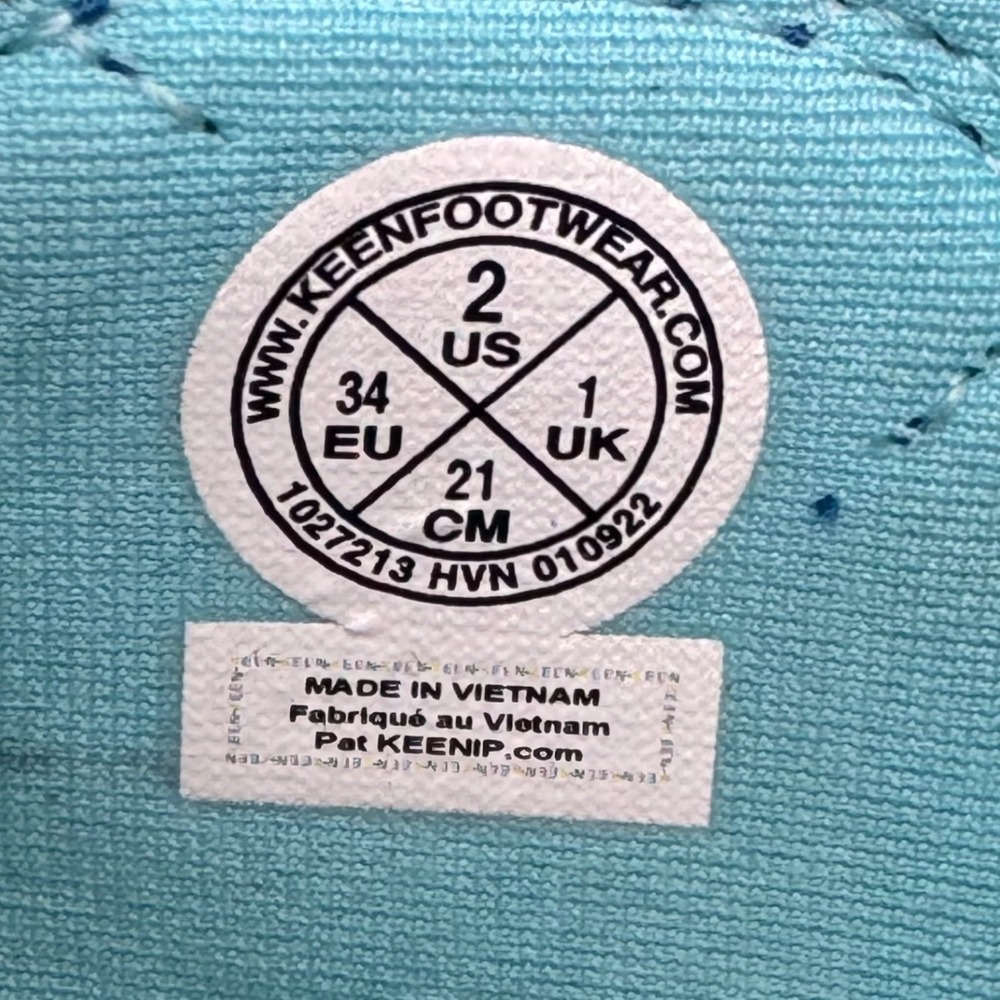 KEEN Washable Youth Size 2 Blue Gray‎ Water Hiking Shoes Durable Outdoors - Picture 5 of 10